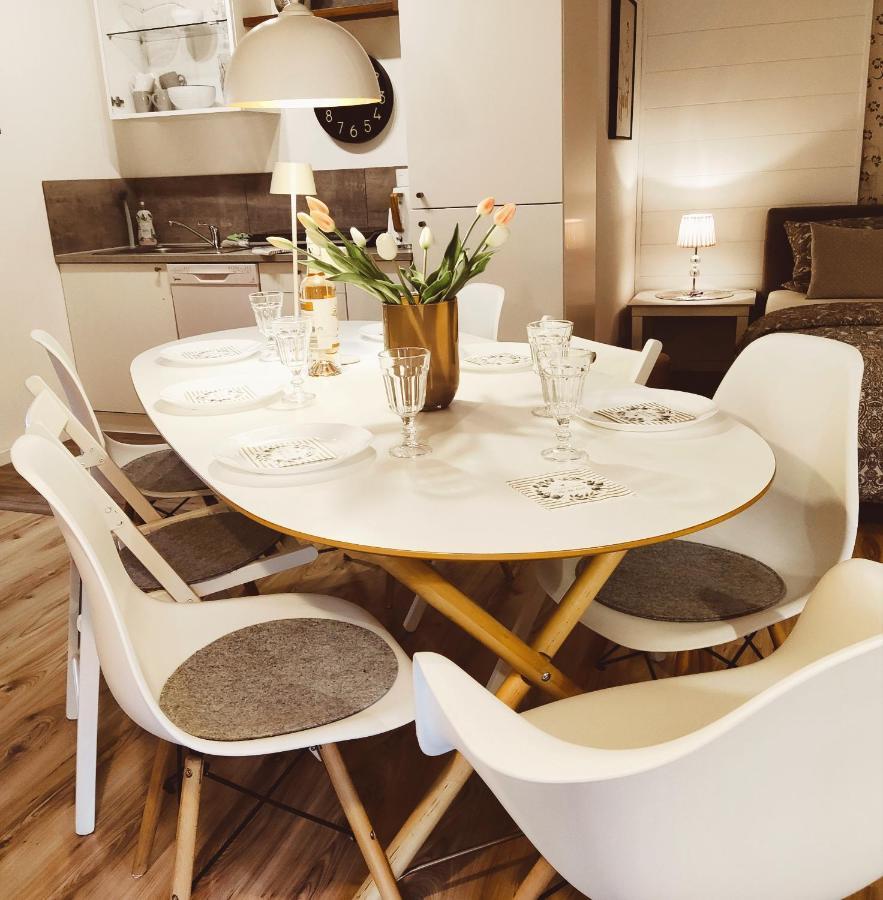 Apartment For Family & Friends Eisingen Exterior foto